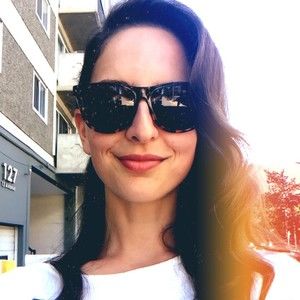 Meet your Posher, Maria